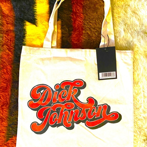 NWT Cream Tote Bag with Zipper Pocket - Picture 2 of 7